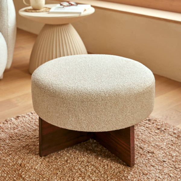 Pufa Kayan boucle kość słoniowa 50x50x30 cm siedzisko