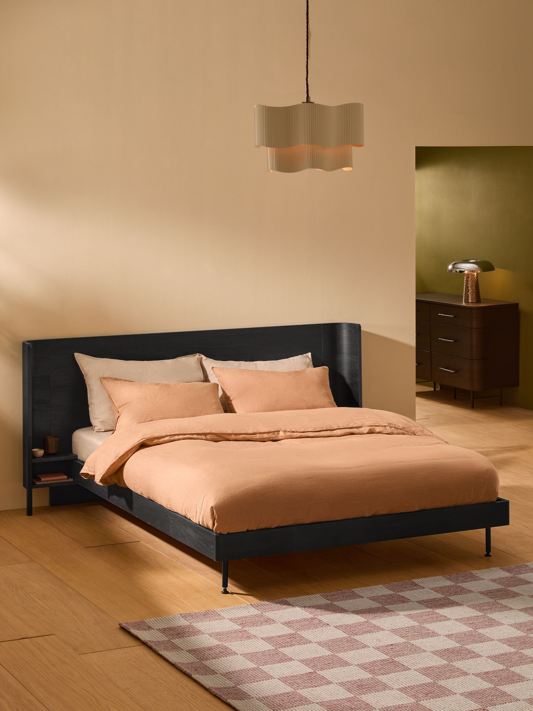 Zeke Bed in Dark Oak Effect