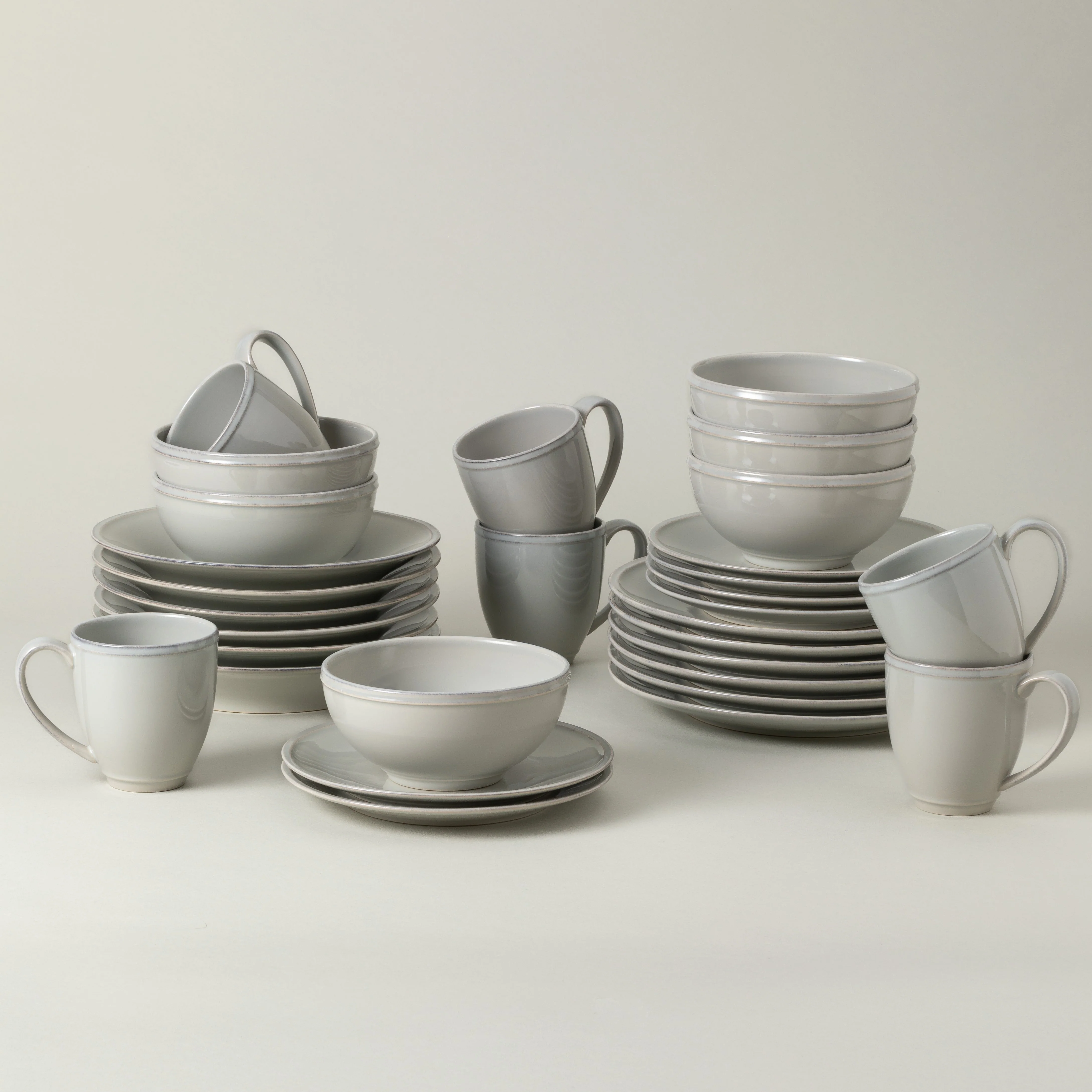 30-Piece Dinnerware Set with Mug Friso