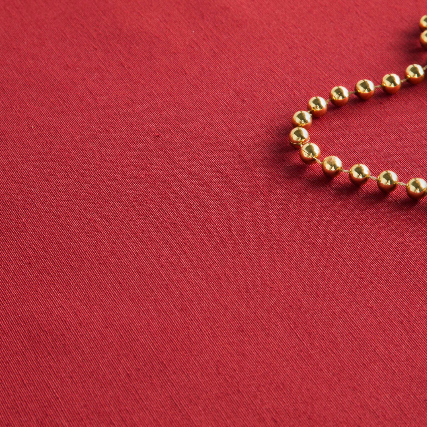 CHRISTMAS GRANATE - Nappe imprimée rouge avec traitement anti-taches coton 140x240 cm