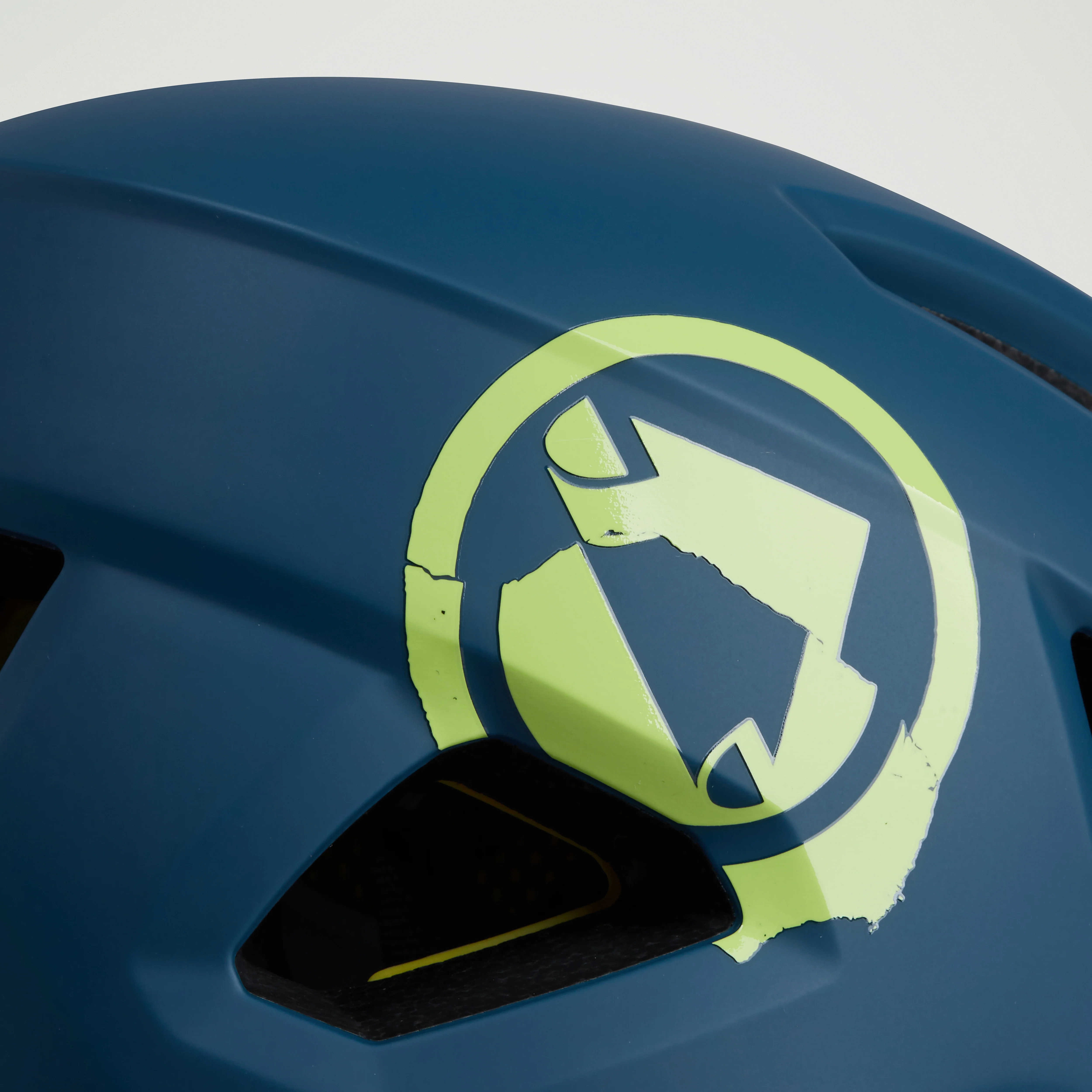 Kids Hummvee Mips® Helmet - Barra Blue