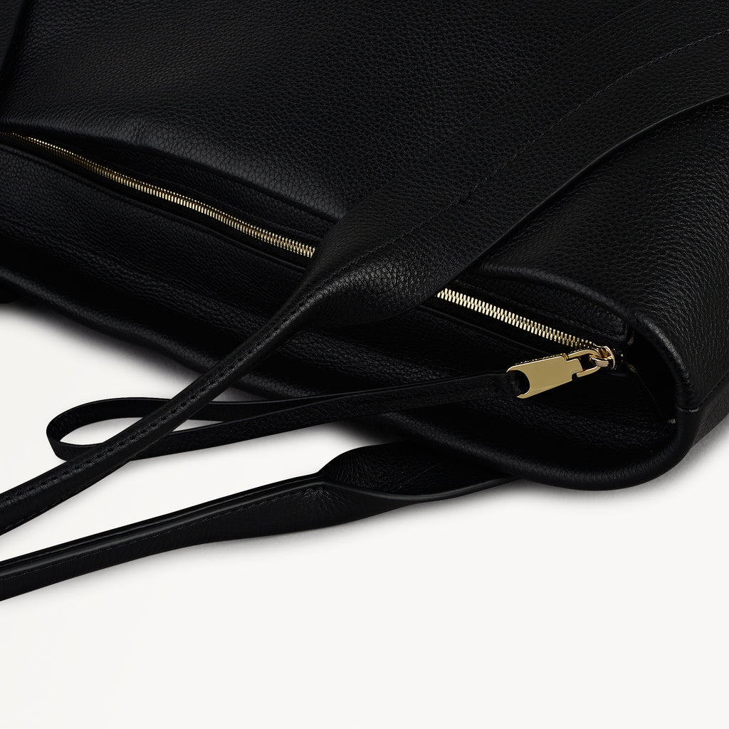 The Evie - Large Ziptop Shoulder