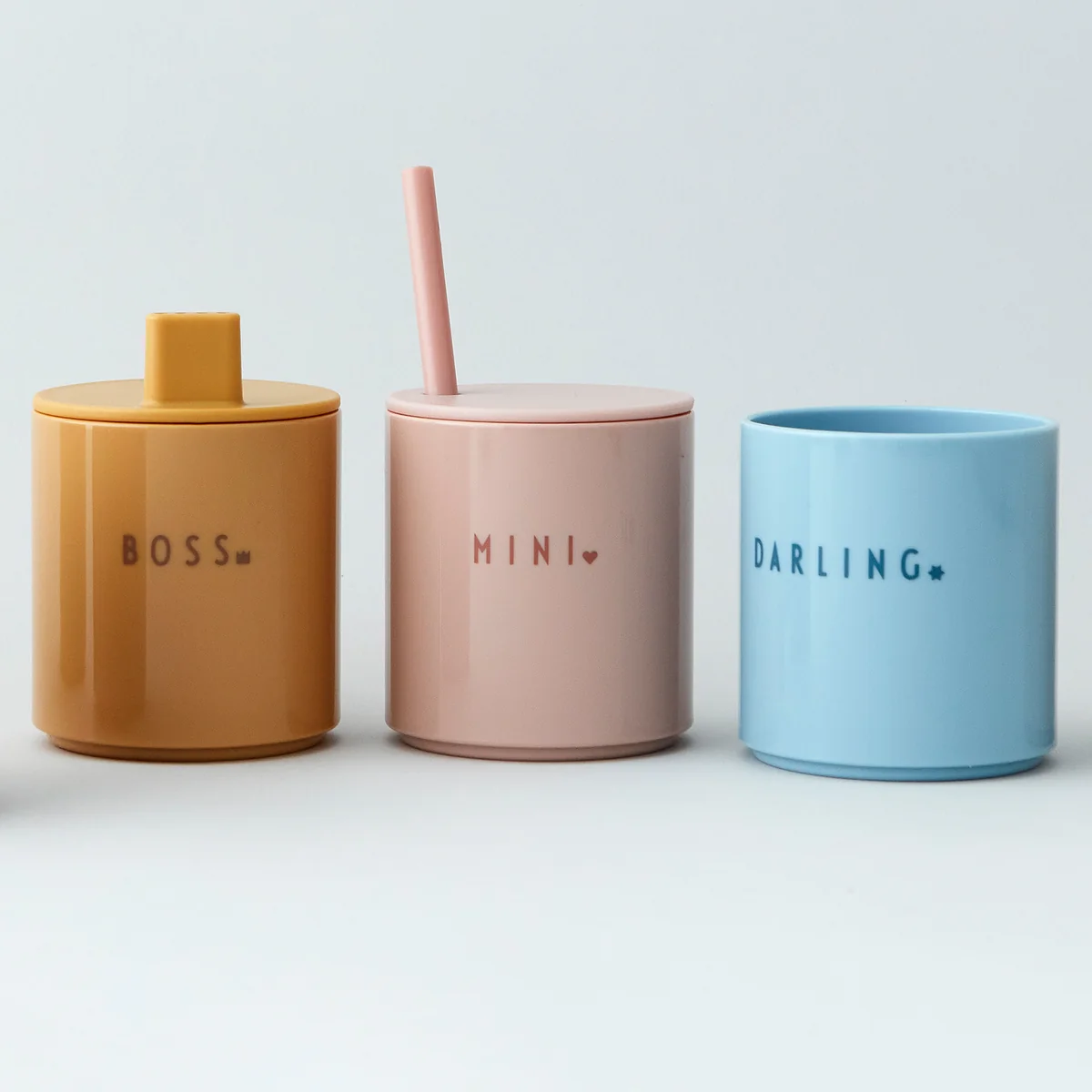 Design Letters - AJ Mini Favourite Tritan Becher, Love / nude