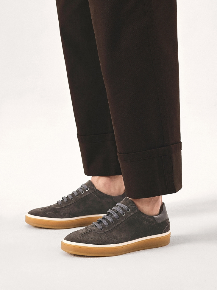 Grey sneakers with lace-up upper