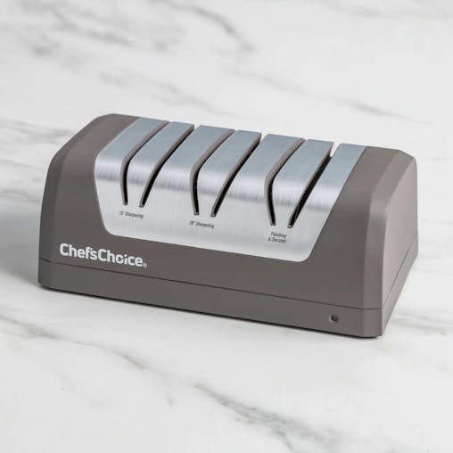 Chef's Choice DC 1520 Rechargeable AngleSelect Electric Knife Sharpener | Grey
