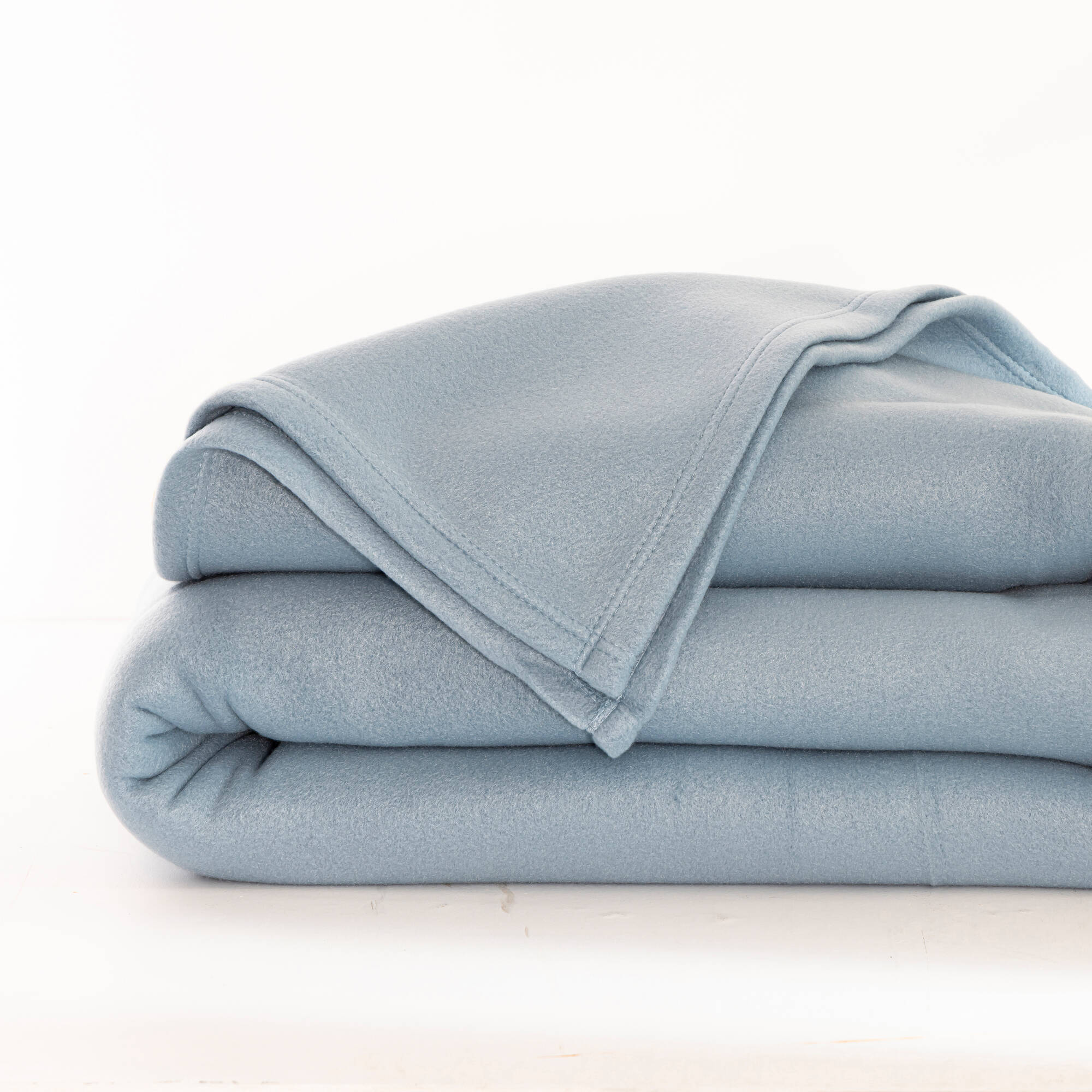 Couverture polaire 1er prix 300 g/m²