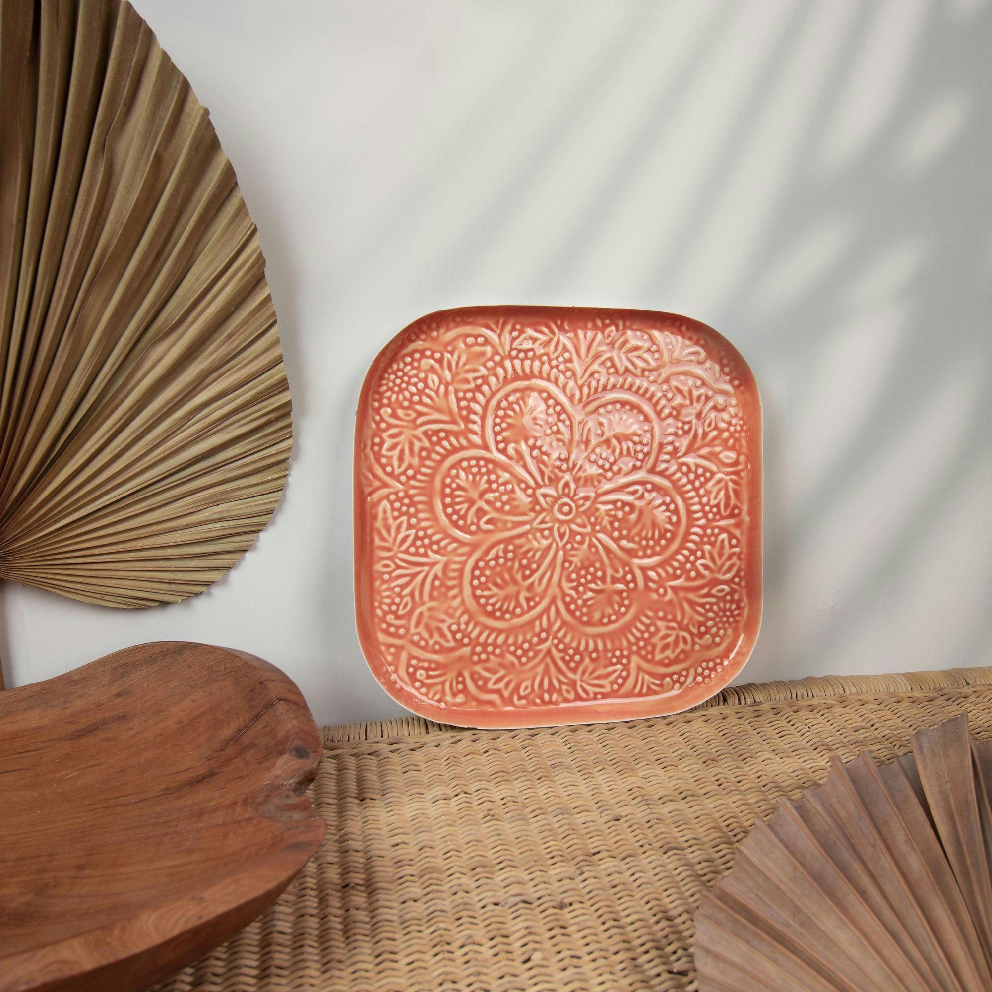 KHEIRA - Plateau en métal émaillé terracotta 26cm