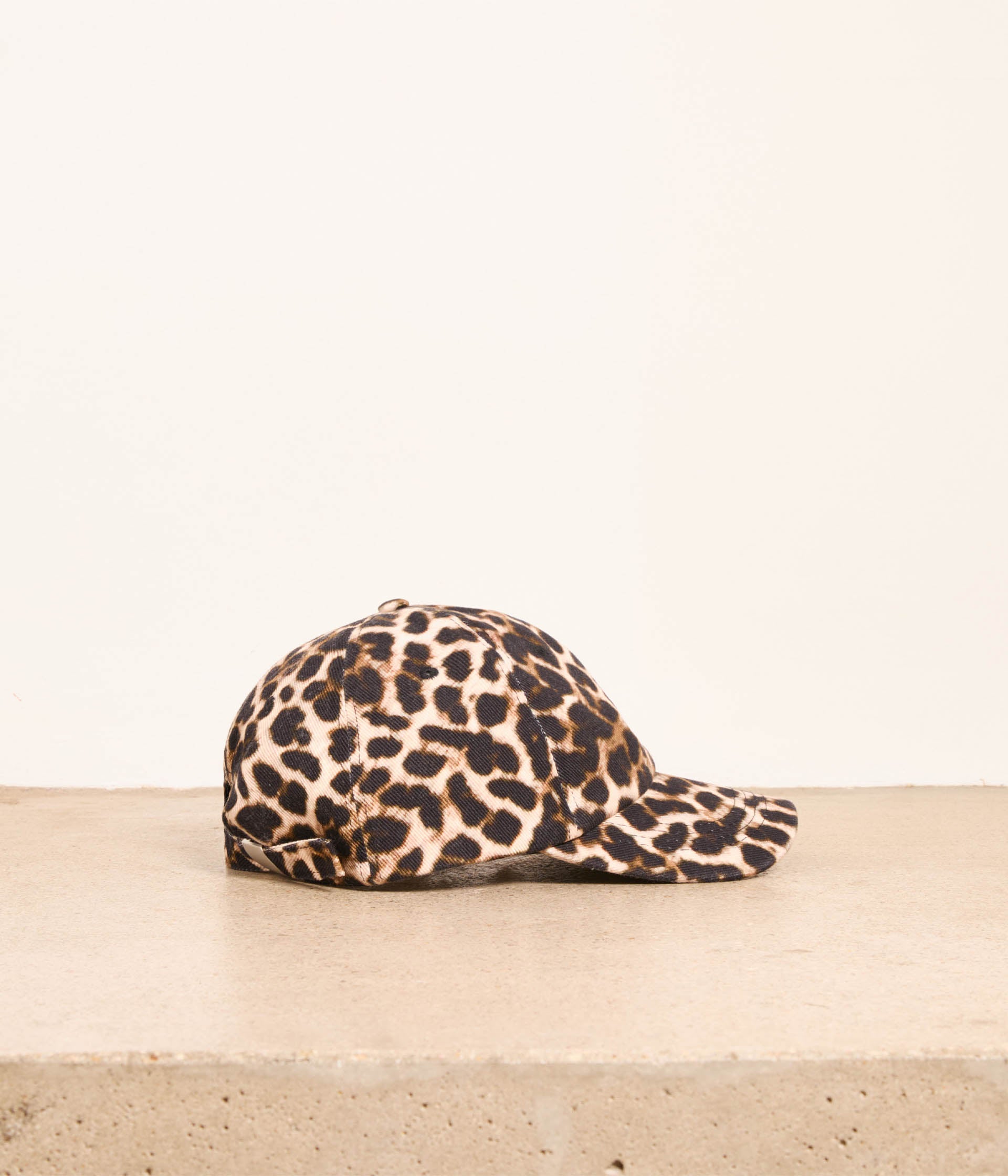 Casquette léopard Cardi