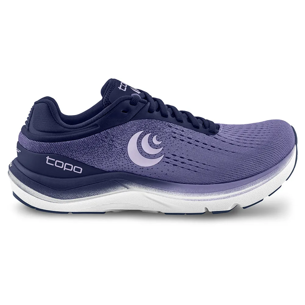 Topo Athletic Magnifly 5 wide running shoes