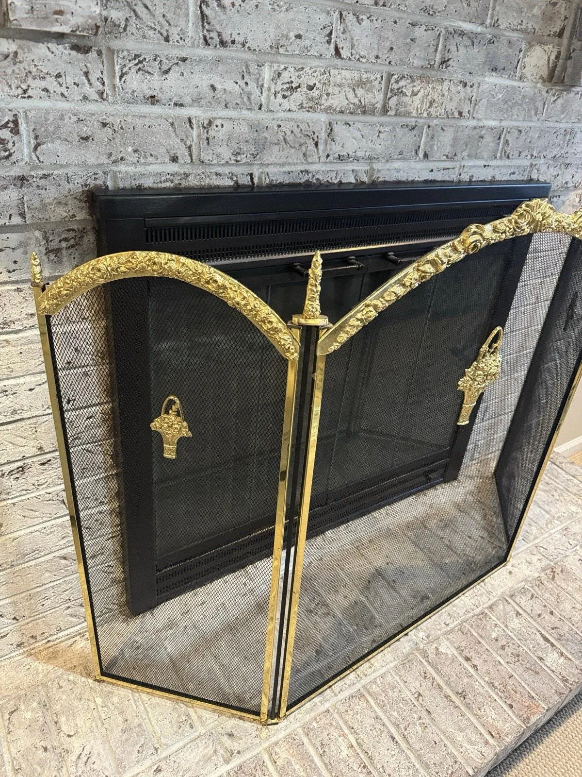 French Style 3-Panel Fireplace Screen Ornate Brass & Black Mesh 51x33”