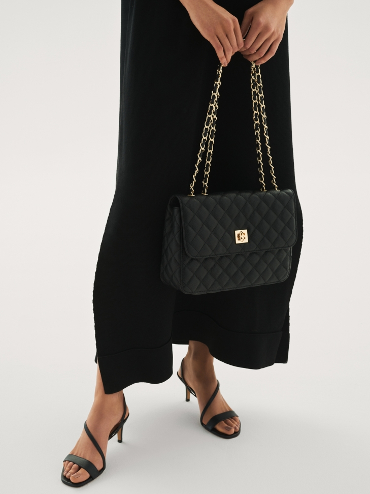 Ladies’ black bag