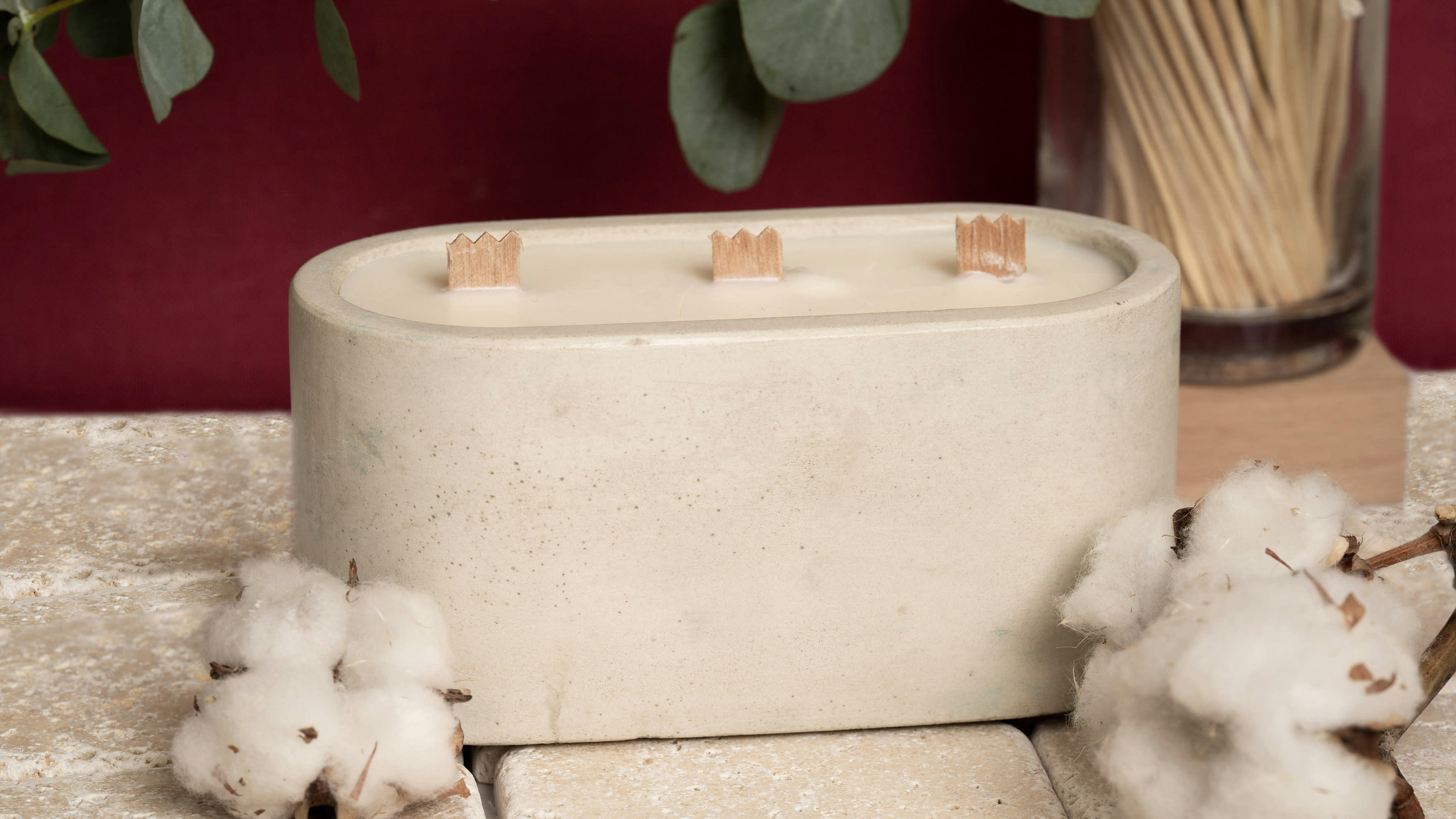 BOUGIES XXL -BÉTON UNI - Bougie xxl en béton beige parfum fleur de coton