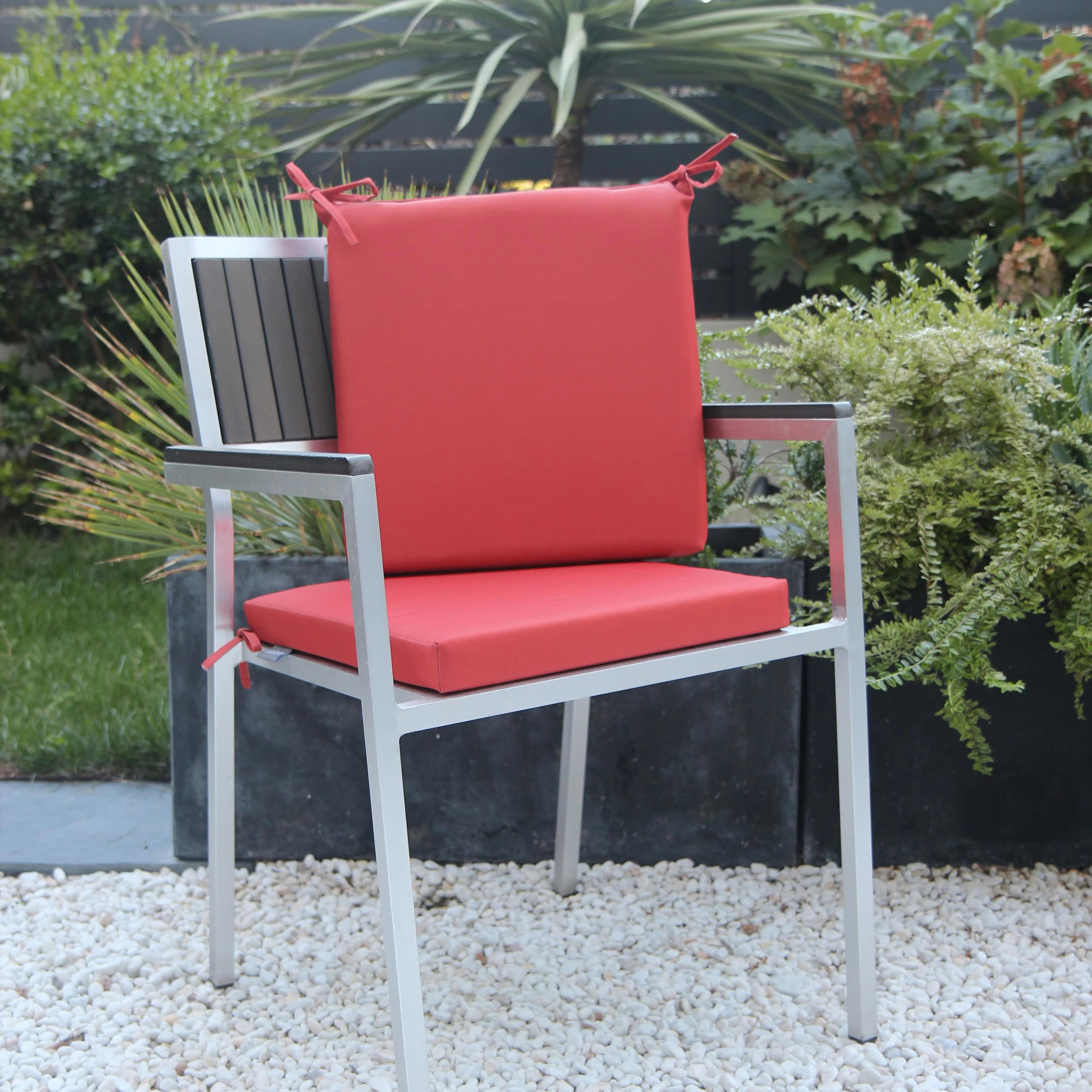 JUAN LES PINS - Galette de chaise carré en fibre synthétique orange 40x40