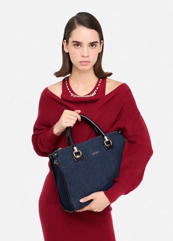 Shopping bag media in denim