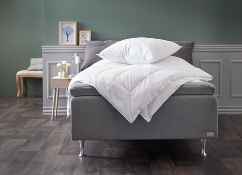 Fibre pillow 50x70/75 KRONBORG BRURI