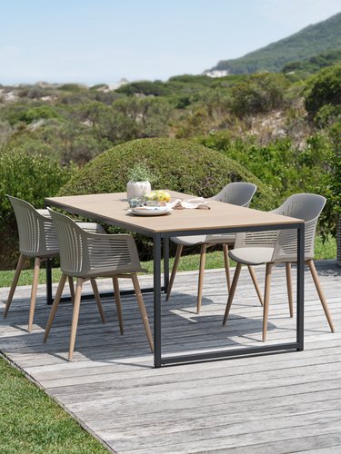 DAGSVAD L190 table natural + 4 VANTORE chair sand
