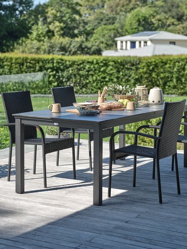 MOSS L214/315 table grey + 4 GUDHJEM chair black