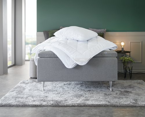 Four seasons duvet 135x200 BRATTFJELL extra warm SGL