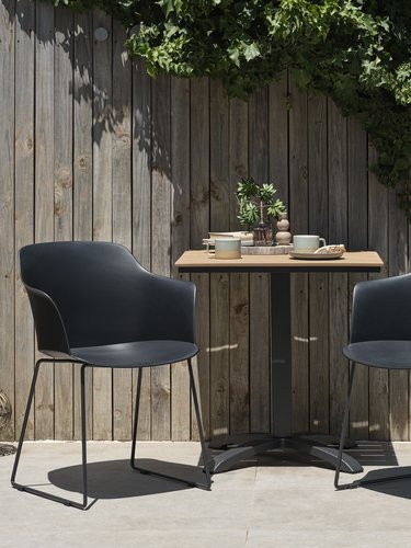 HOBRO L70 table natural + 2 SANDVED chair black