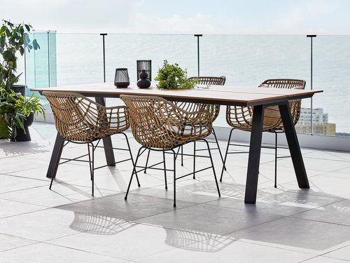 FAUSING L220 table + 4 ILDERHUSE chair natural