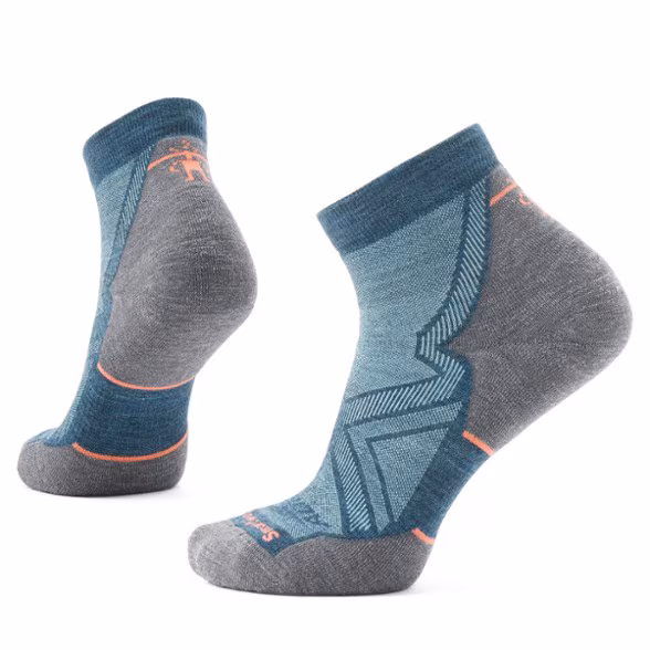 Smartwool x Altra Run Targeted Cushion Ankle Socks - Women's