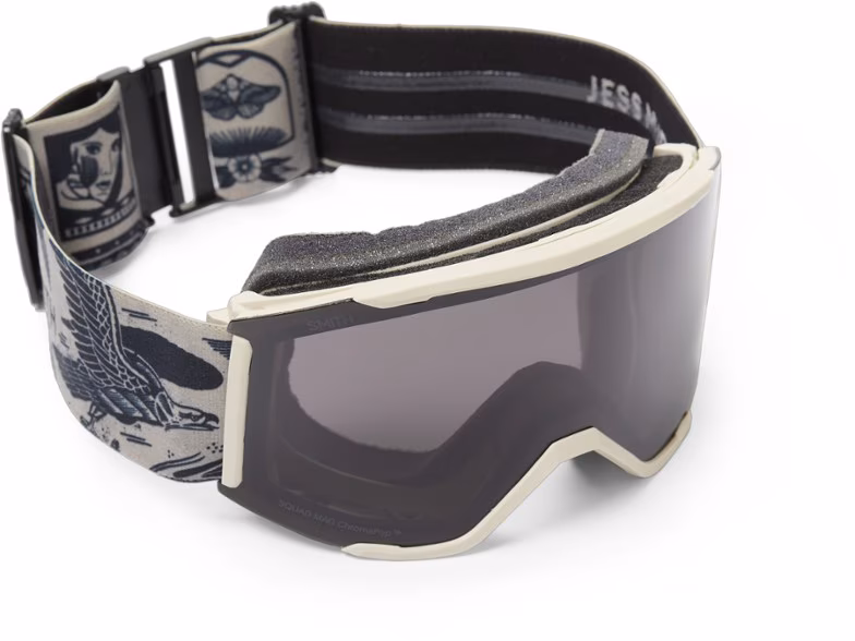 Smith Squad MAG ChromaPop Snow Goggles with gogglesoc