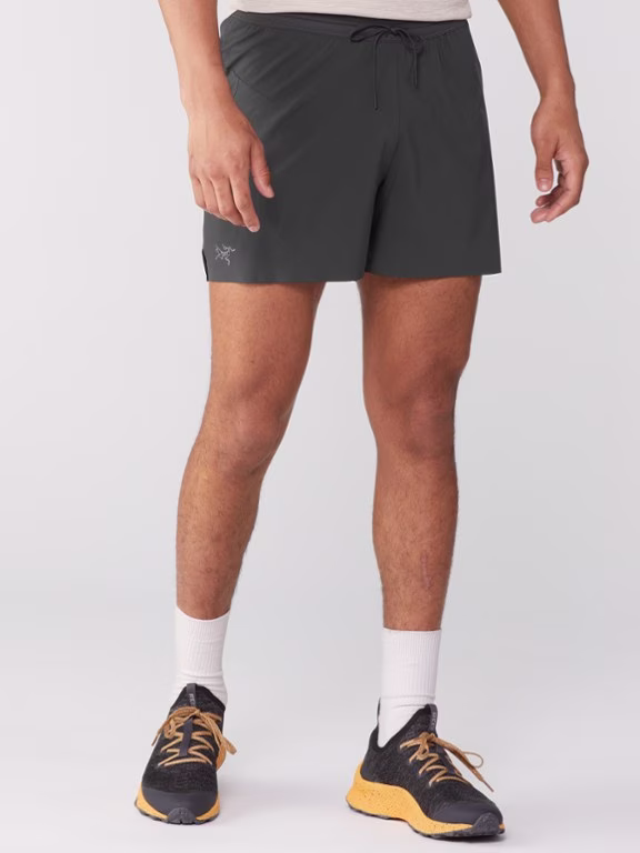 Arc'teryx Norvan 5
