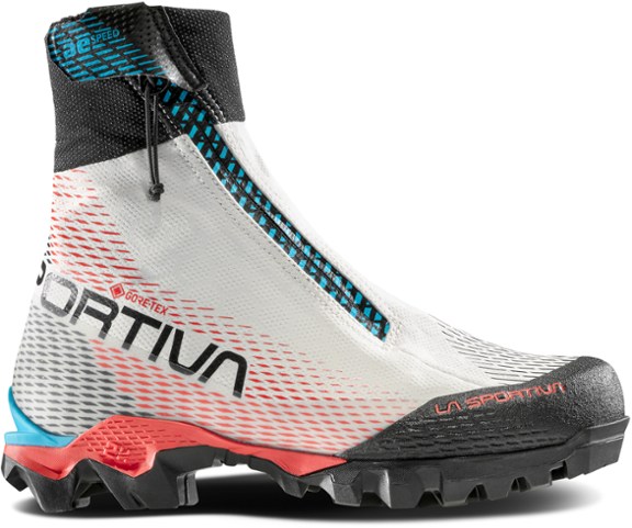 La Sportiva Aequilibrium Speed GTX Mountaineering Boots - Women's