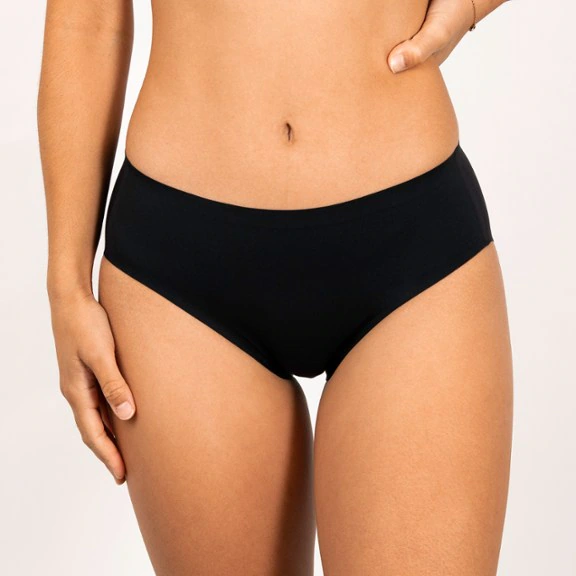 Saalt Seamless Leakproof Briefs - Heavy Absorbency - Women's