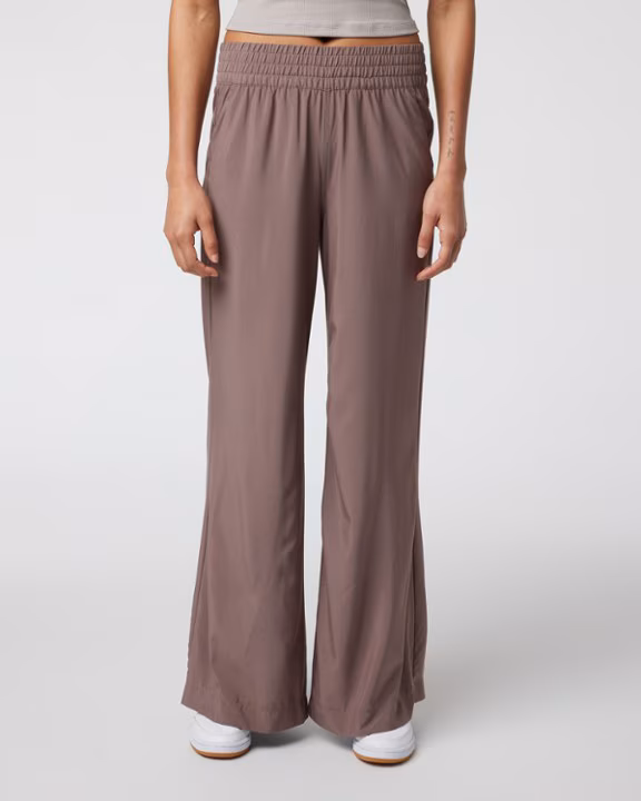 Vuori Villa Wideleg Pants - Women's