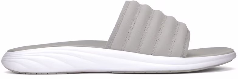 OluKai Komo Slides - Men's