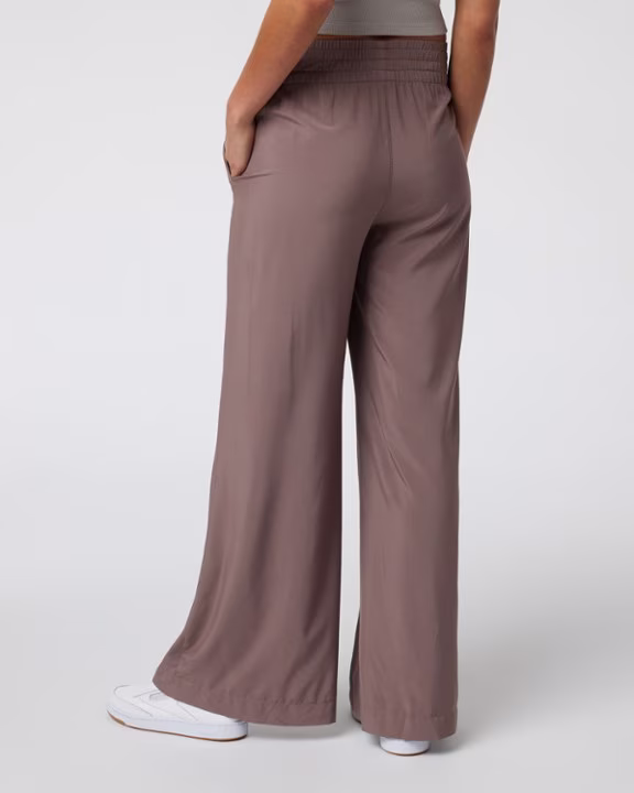 Vuori Villa Wideleg Pants - Women's