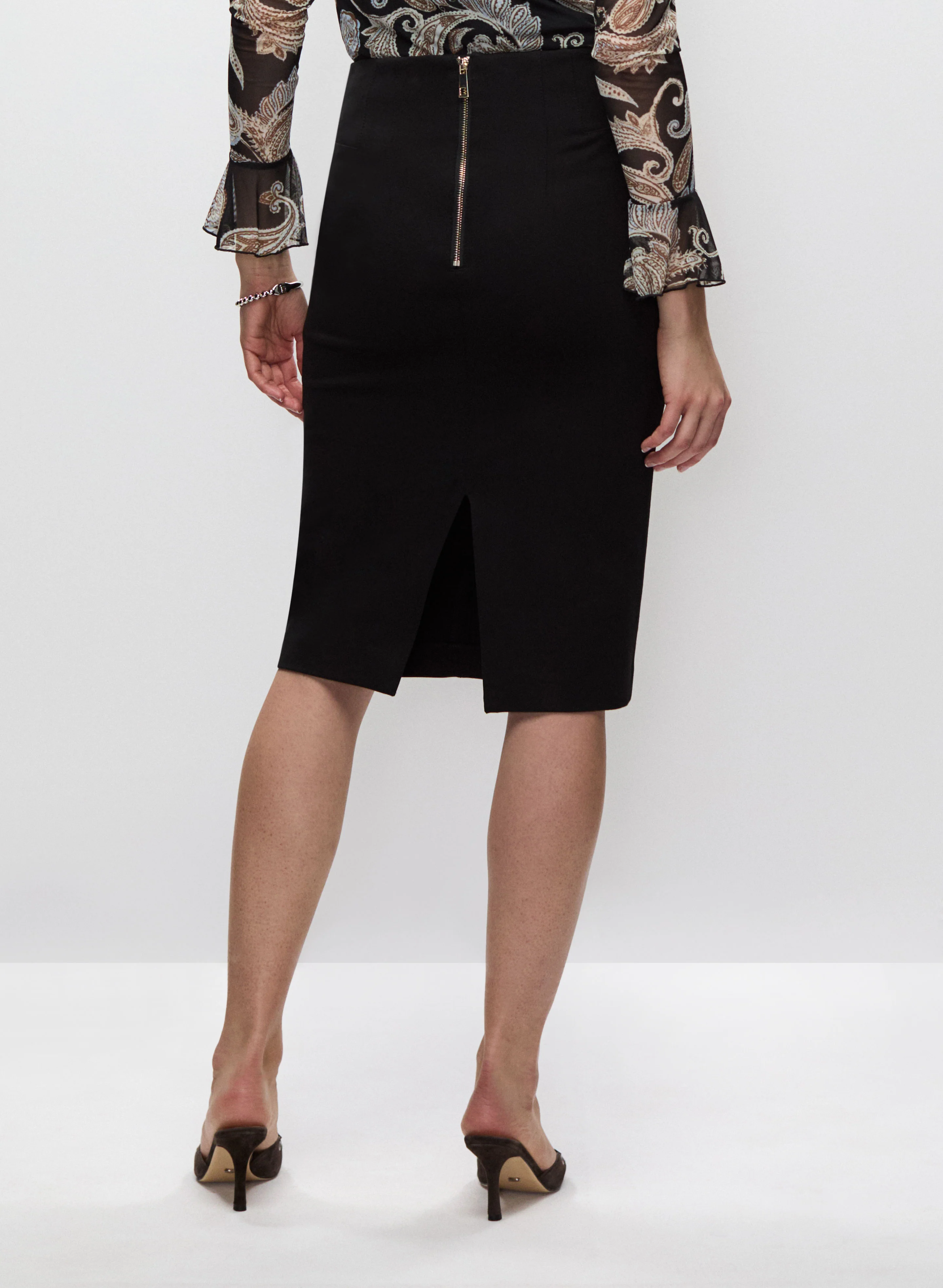 Essential Pencil Skirt