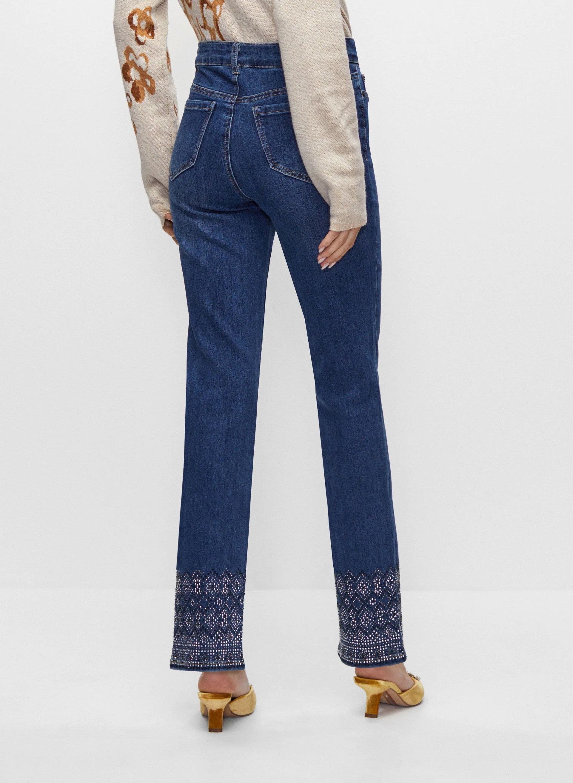 Rhinestone Embellished Ankle Jeans
