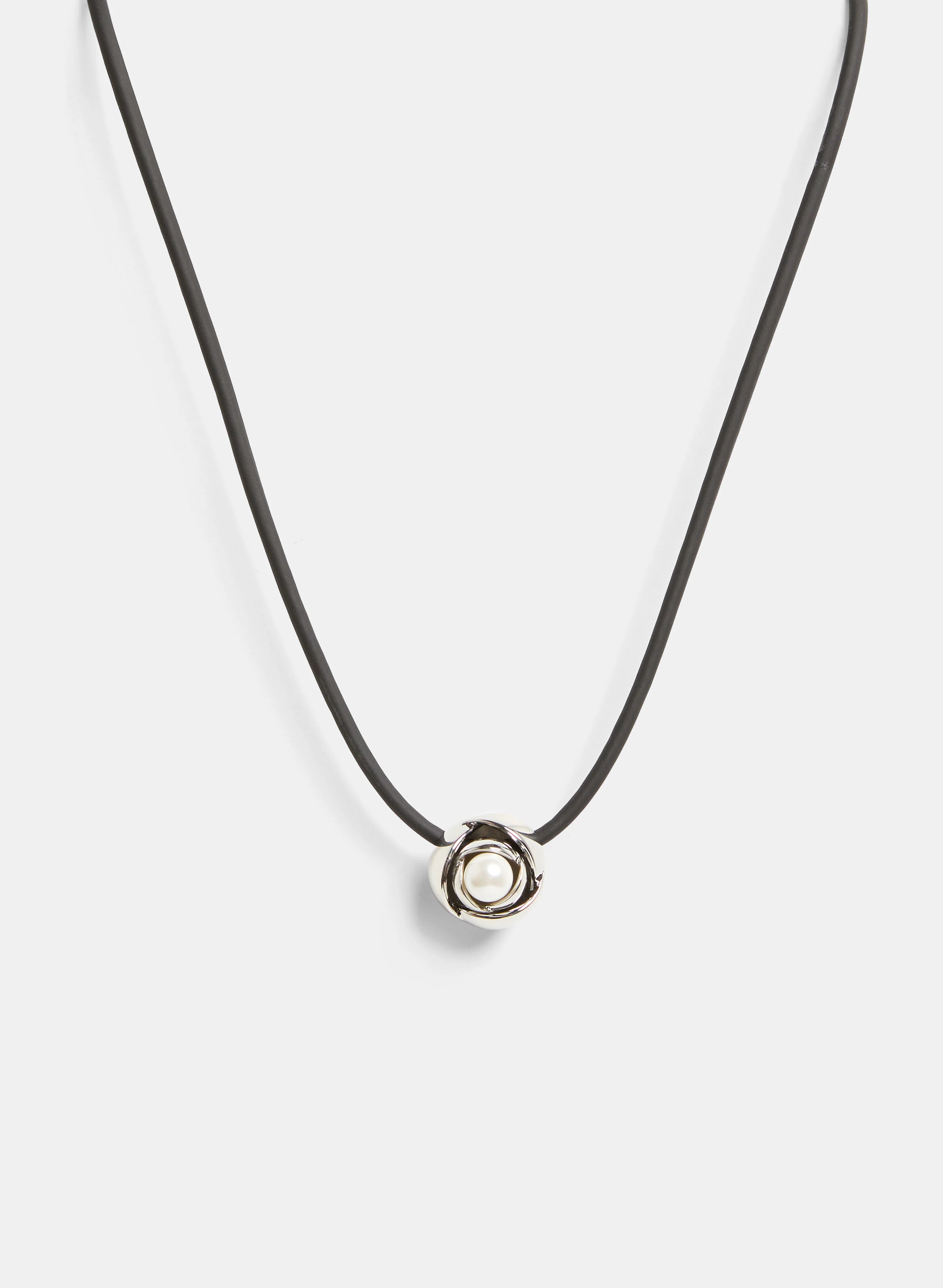 Rose Pendant Necklace