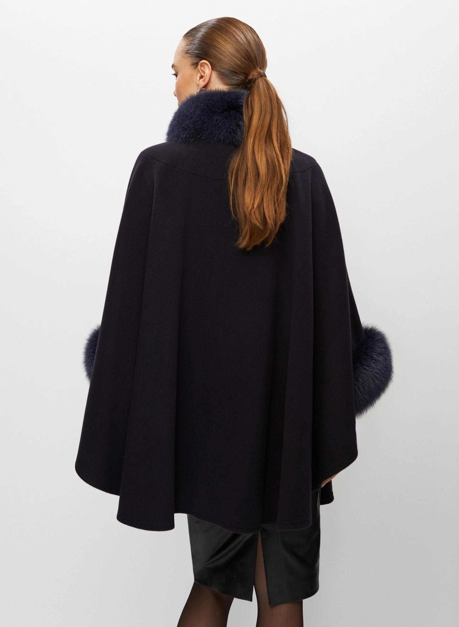 Mallia - Wool & Cashmere Blend Cape