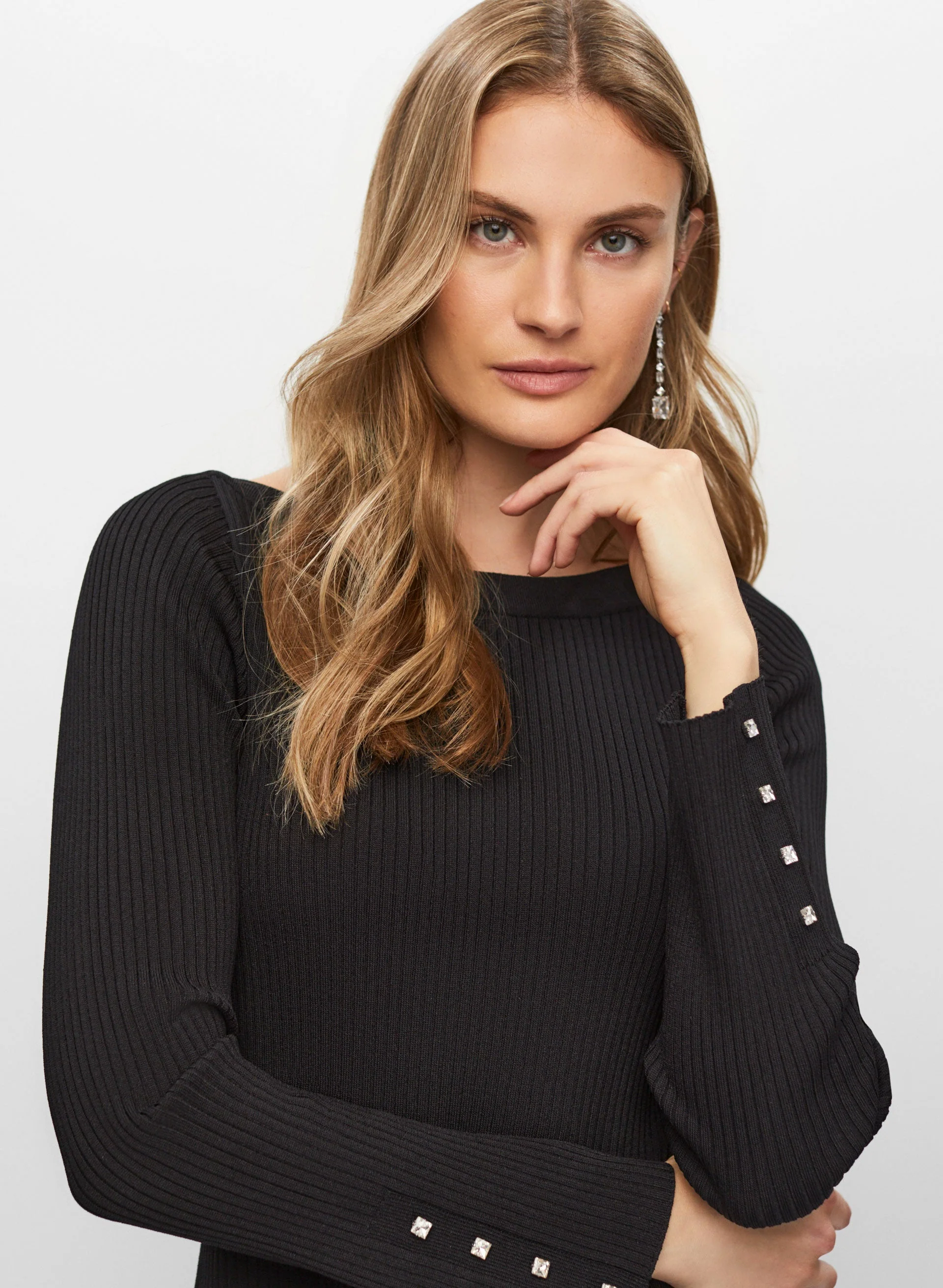 Rhinestone Detail Rib Knit Pullover