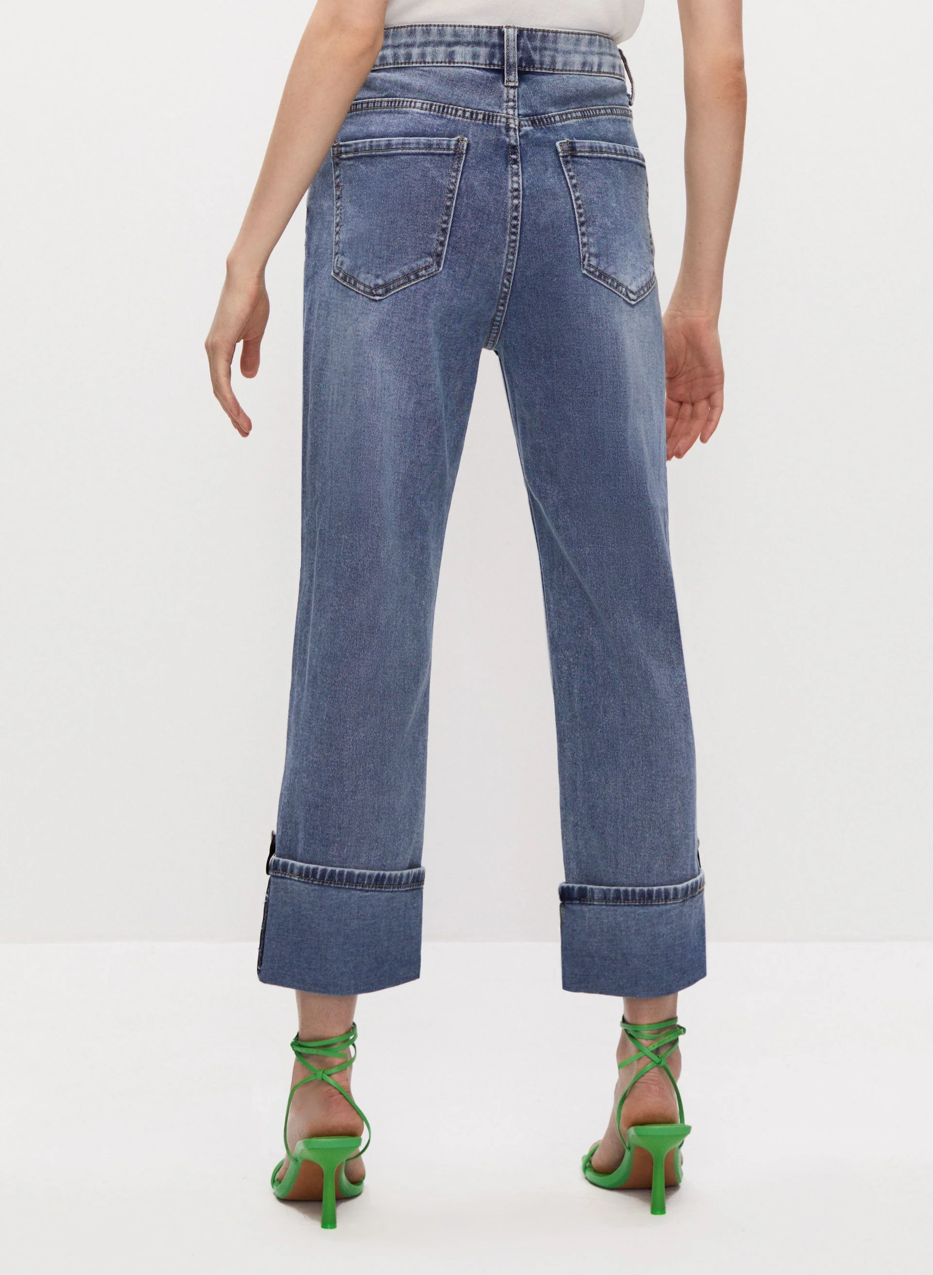 Cropped Cuff Detail Jeans