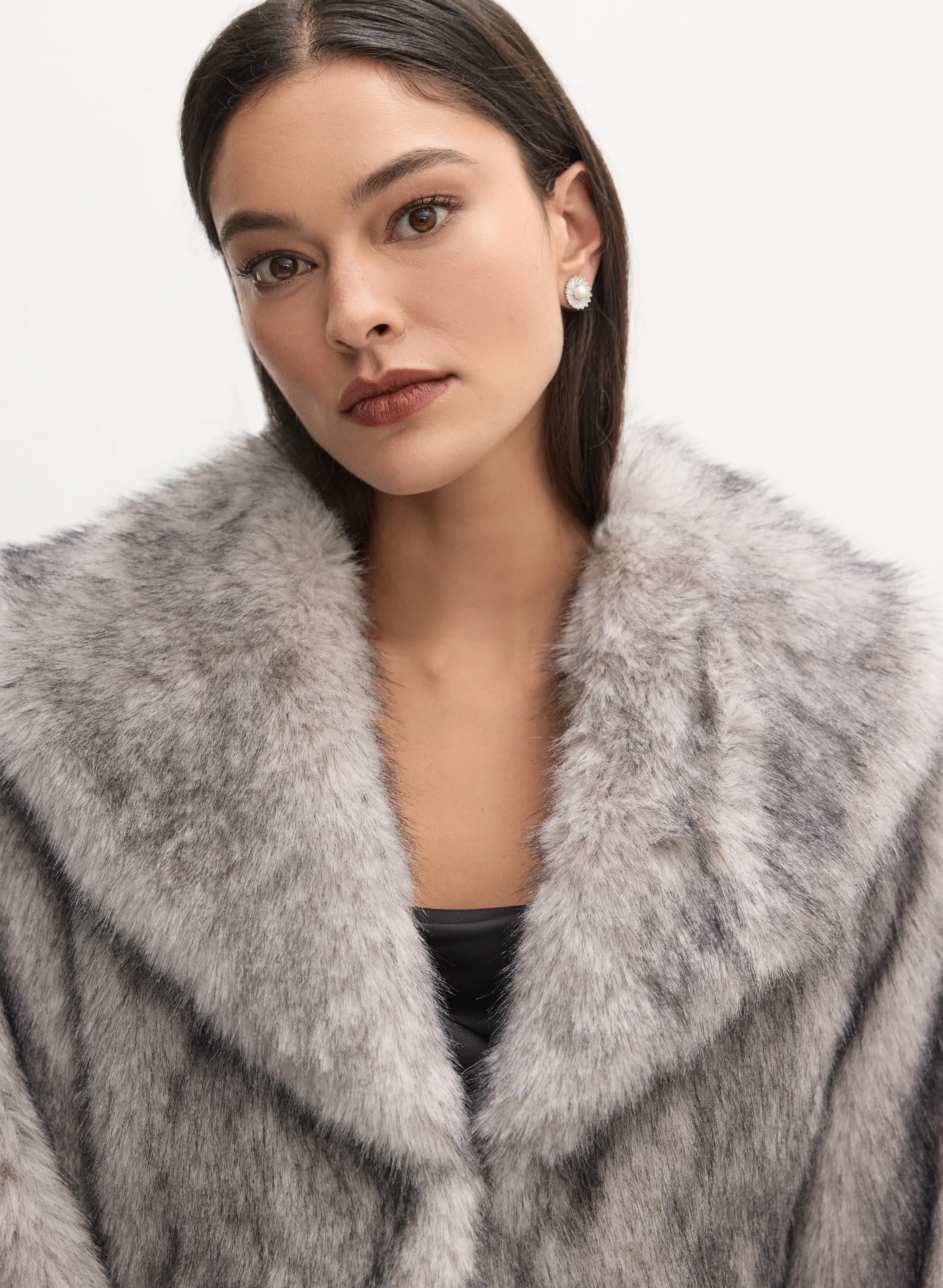 Cropped Faux Fur Jacket