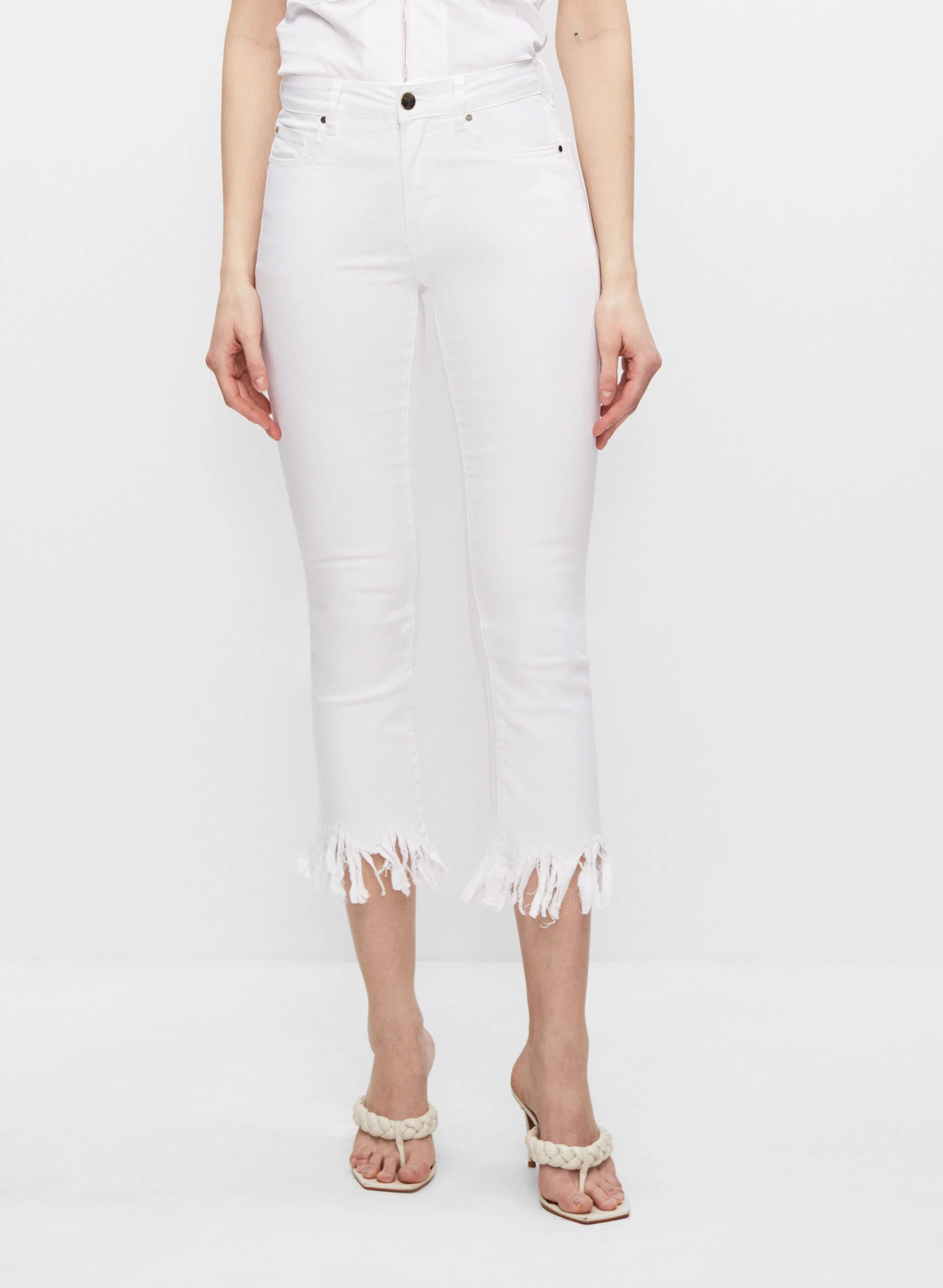 Frank Lyman - Fringe Detail Tencel Jeans