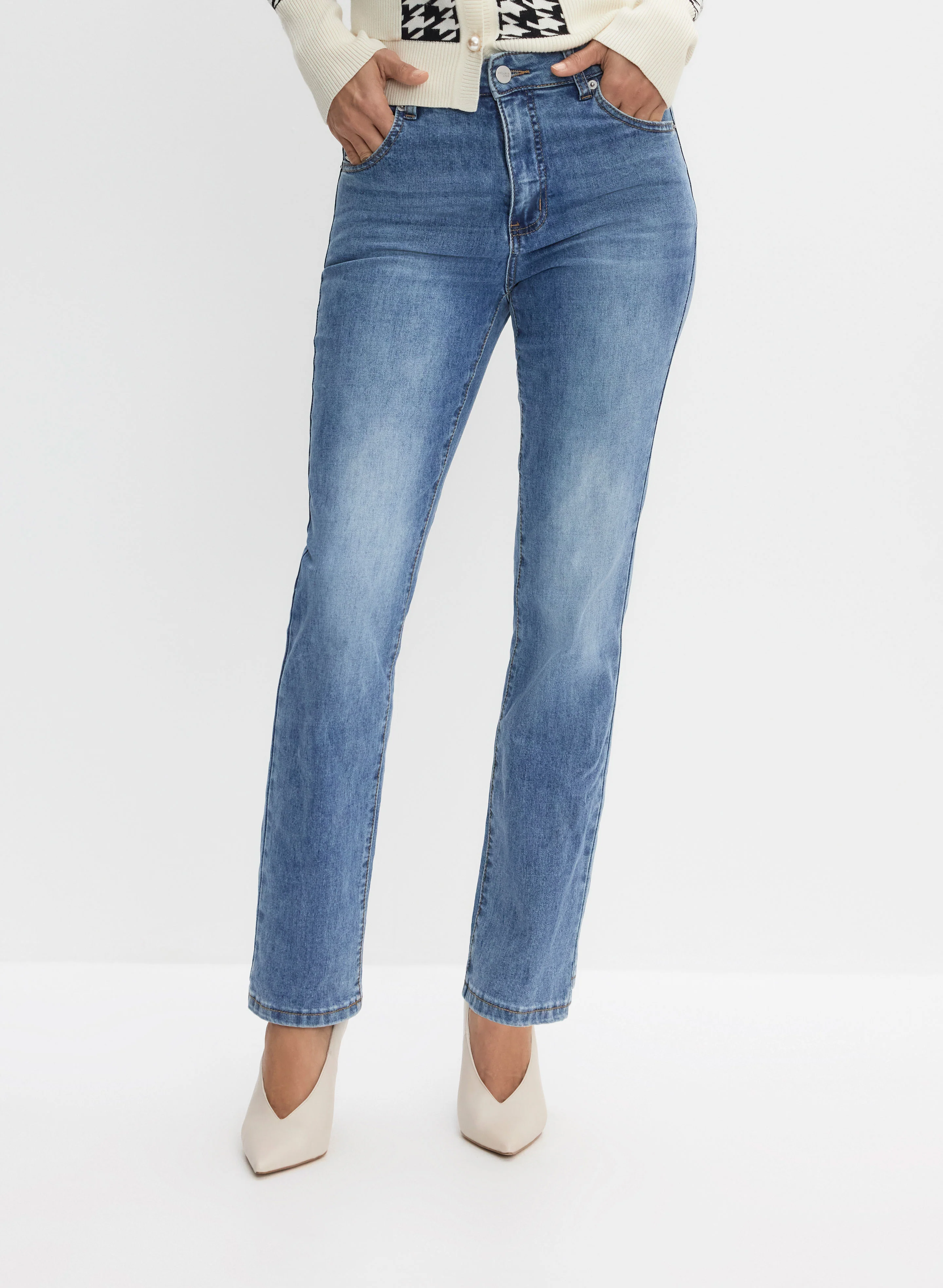 Rhinestone Detail Straight Leg Jeans