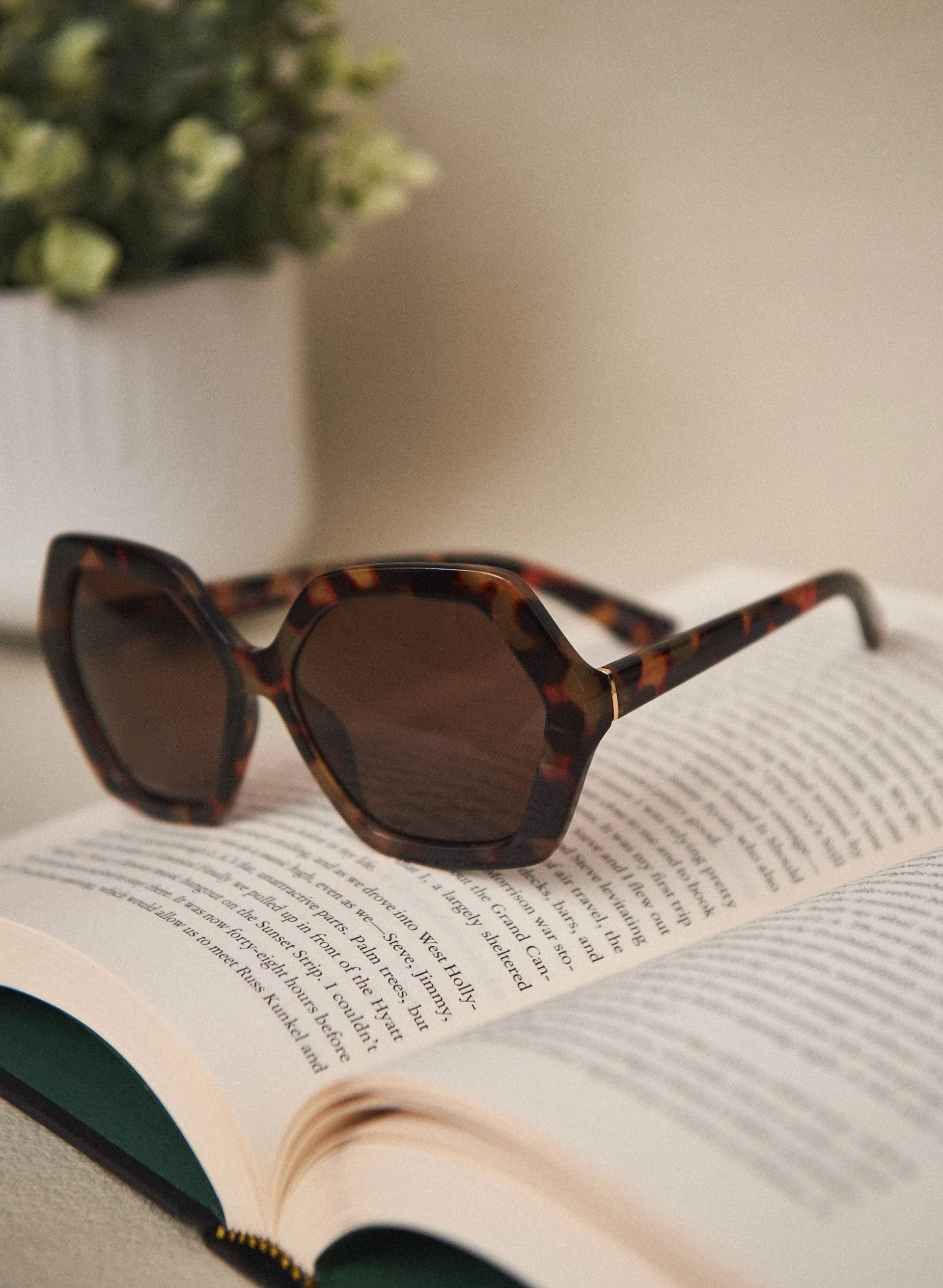 Hexagonal-Shaped Sunglasses