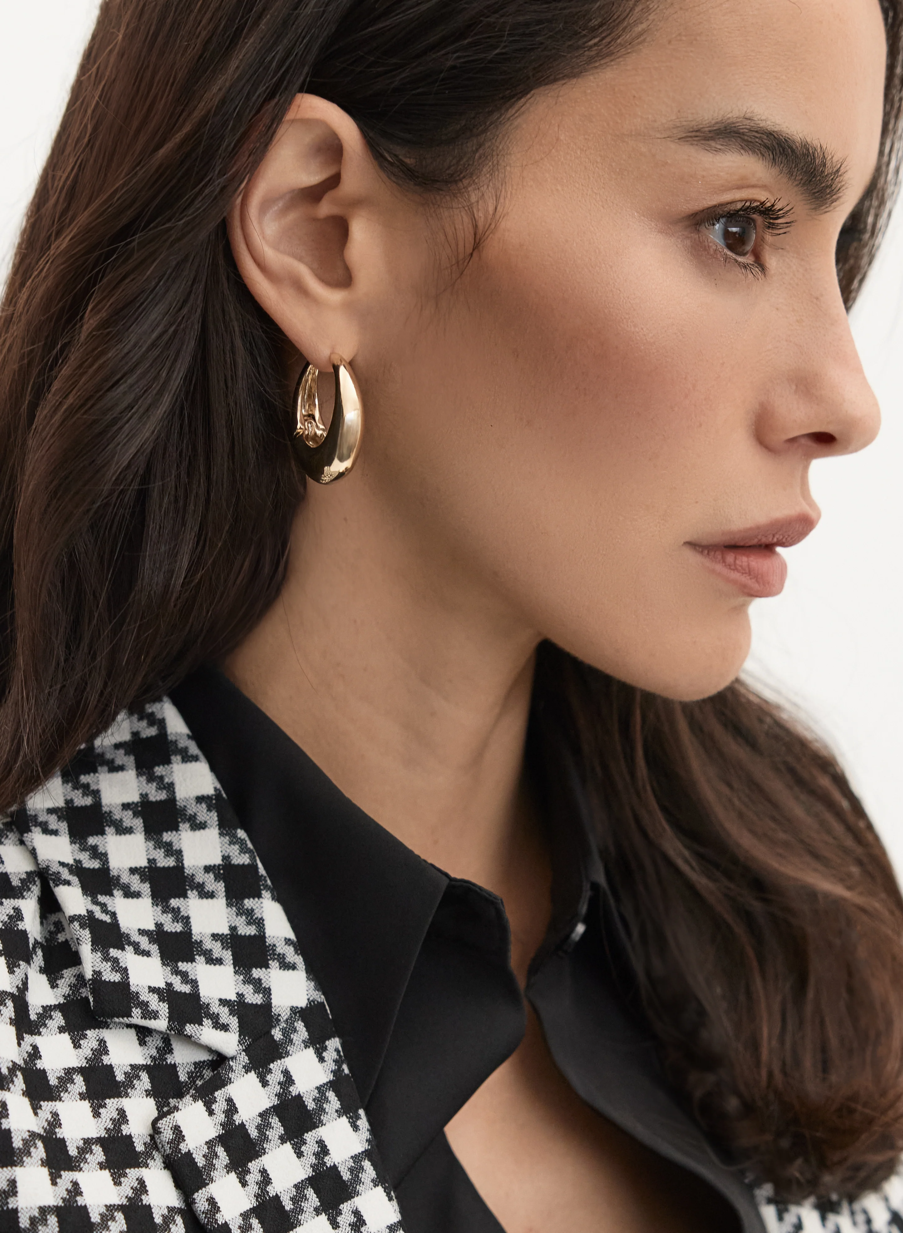 Oval Hoop Earrings