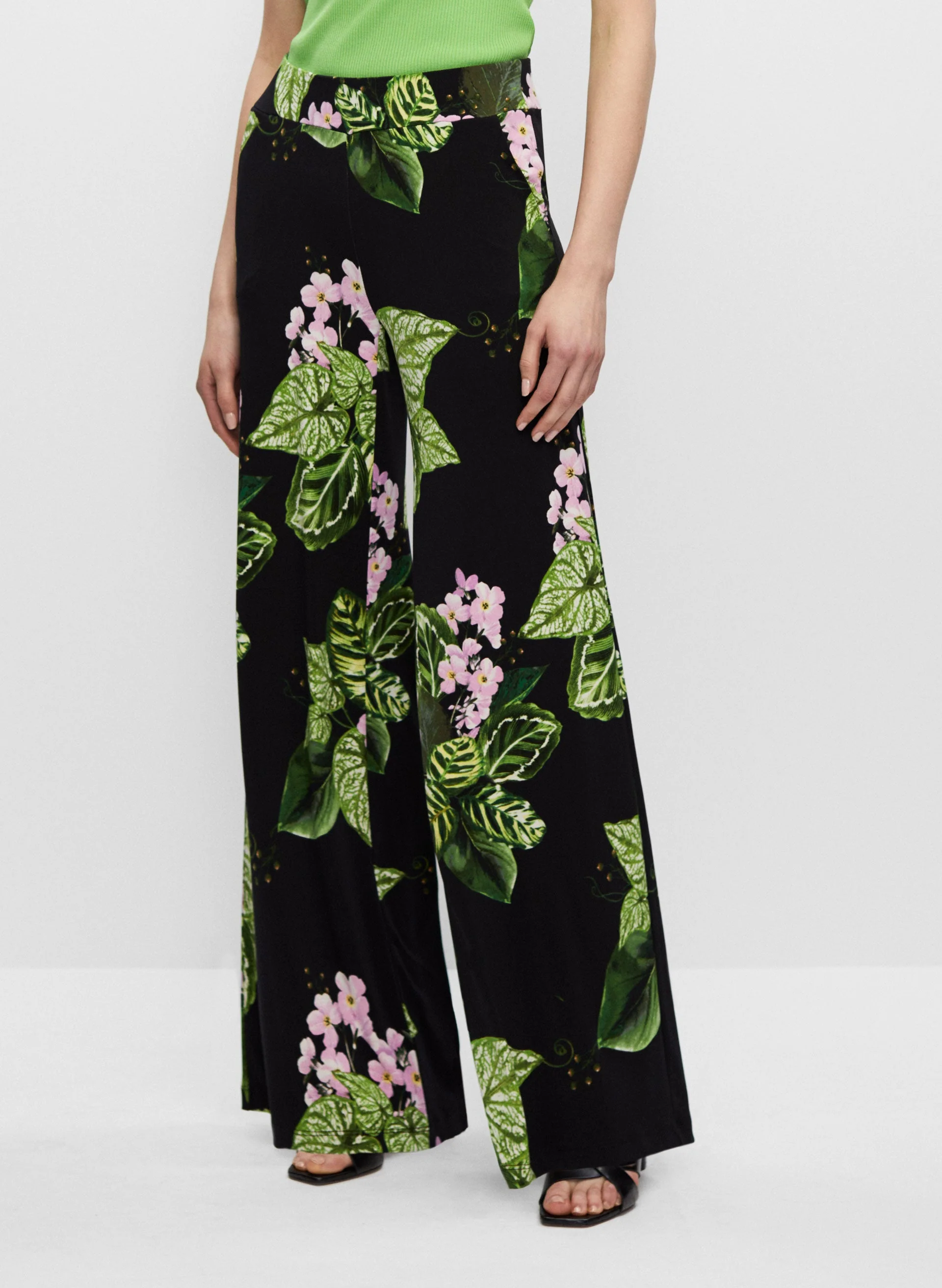 Floral Print Wide Leg Pants
