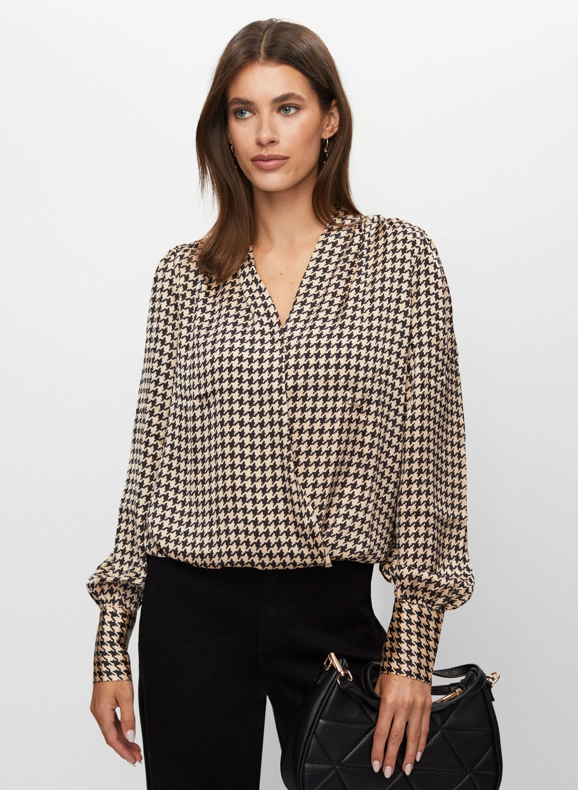 Satin Houndstooth Print Blouse