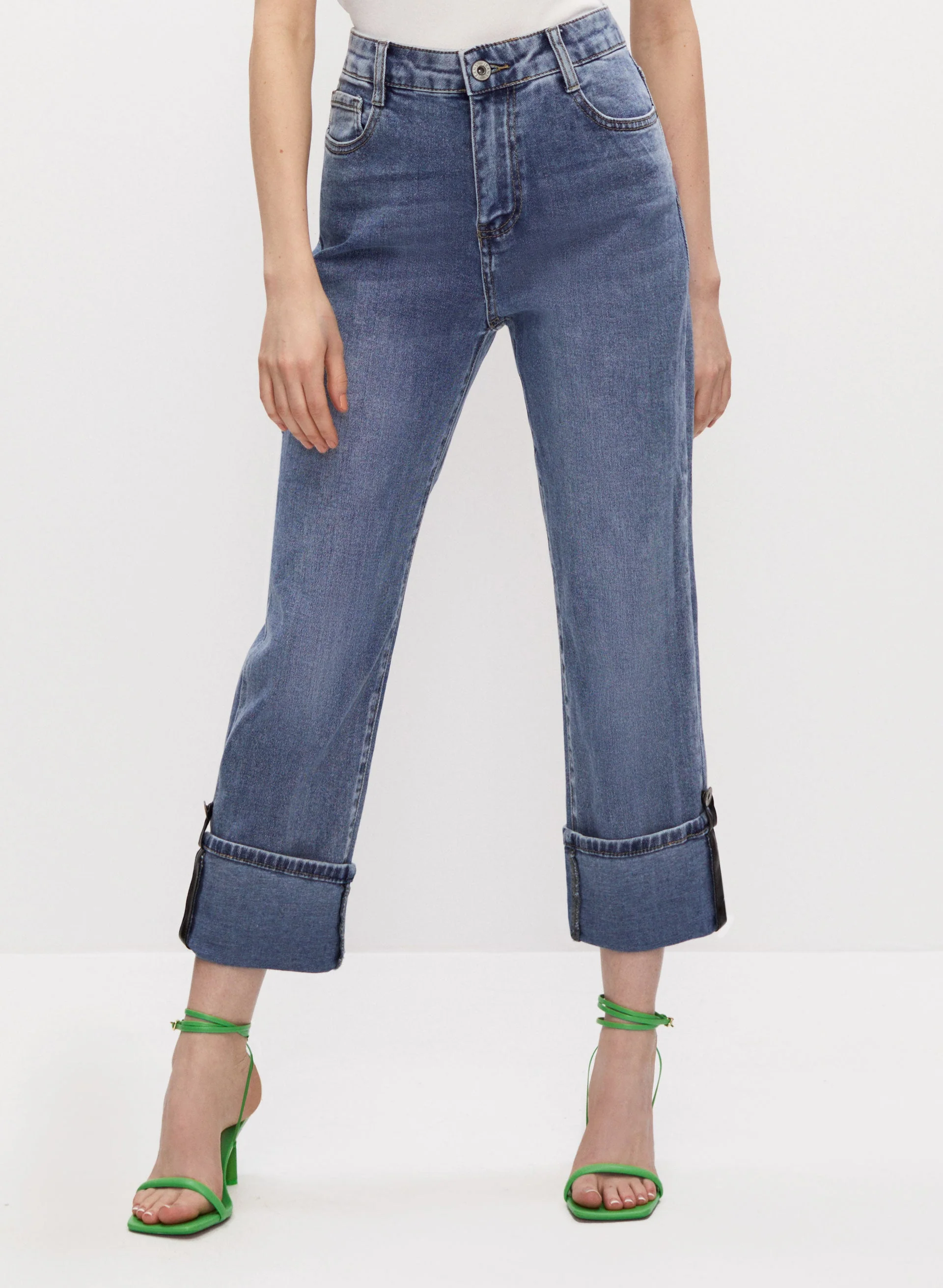 Cropped Cuff Detail Jeans