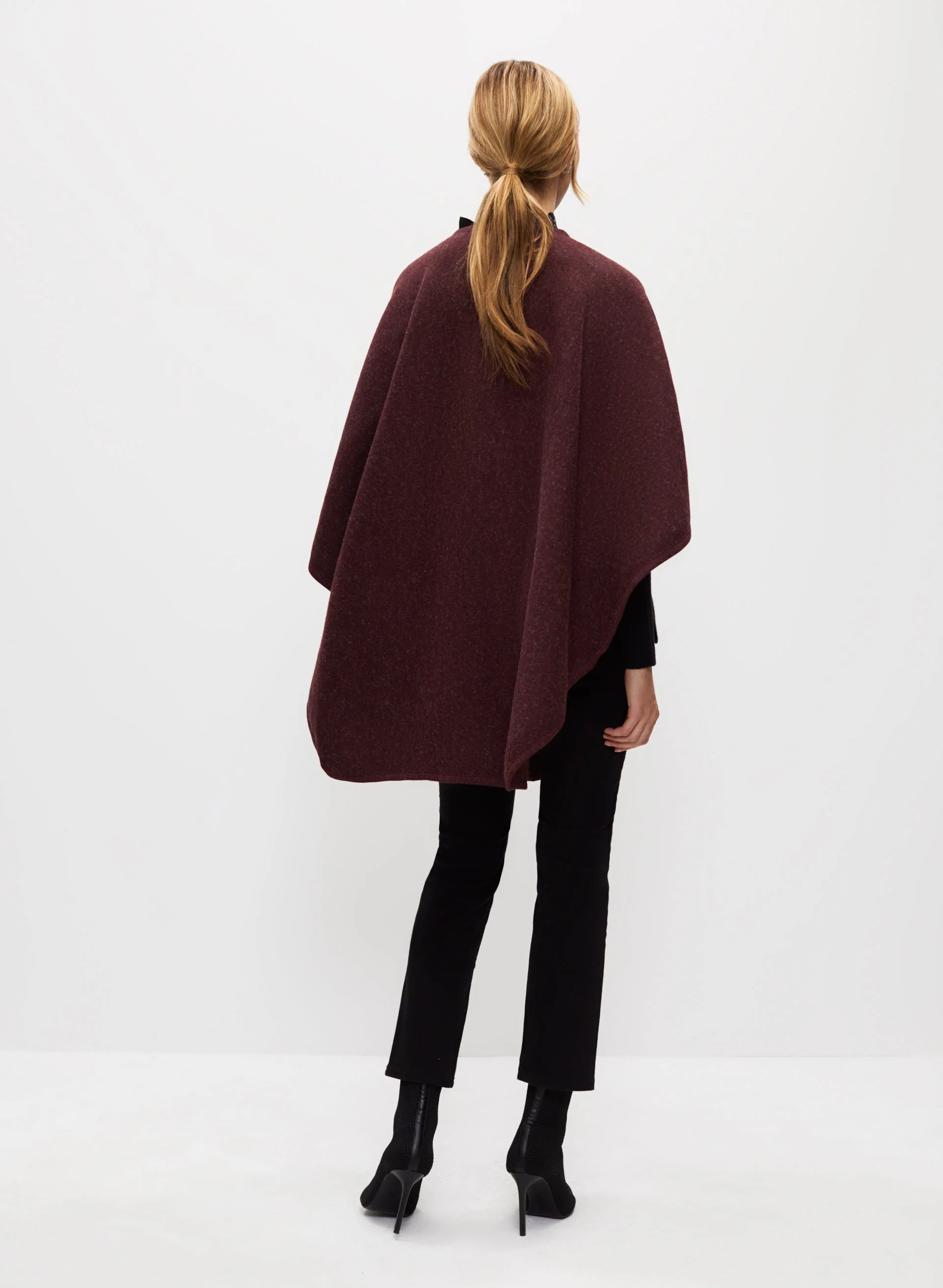 Pompom Detail Wrap