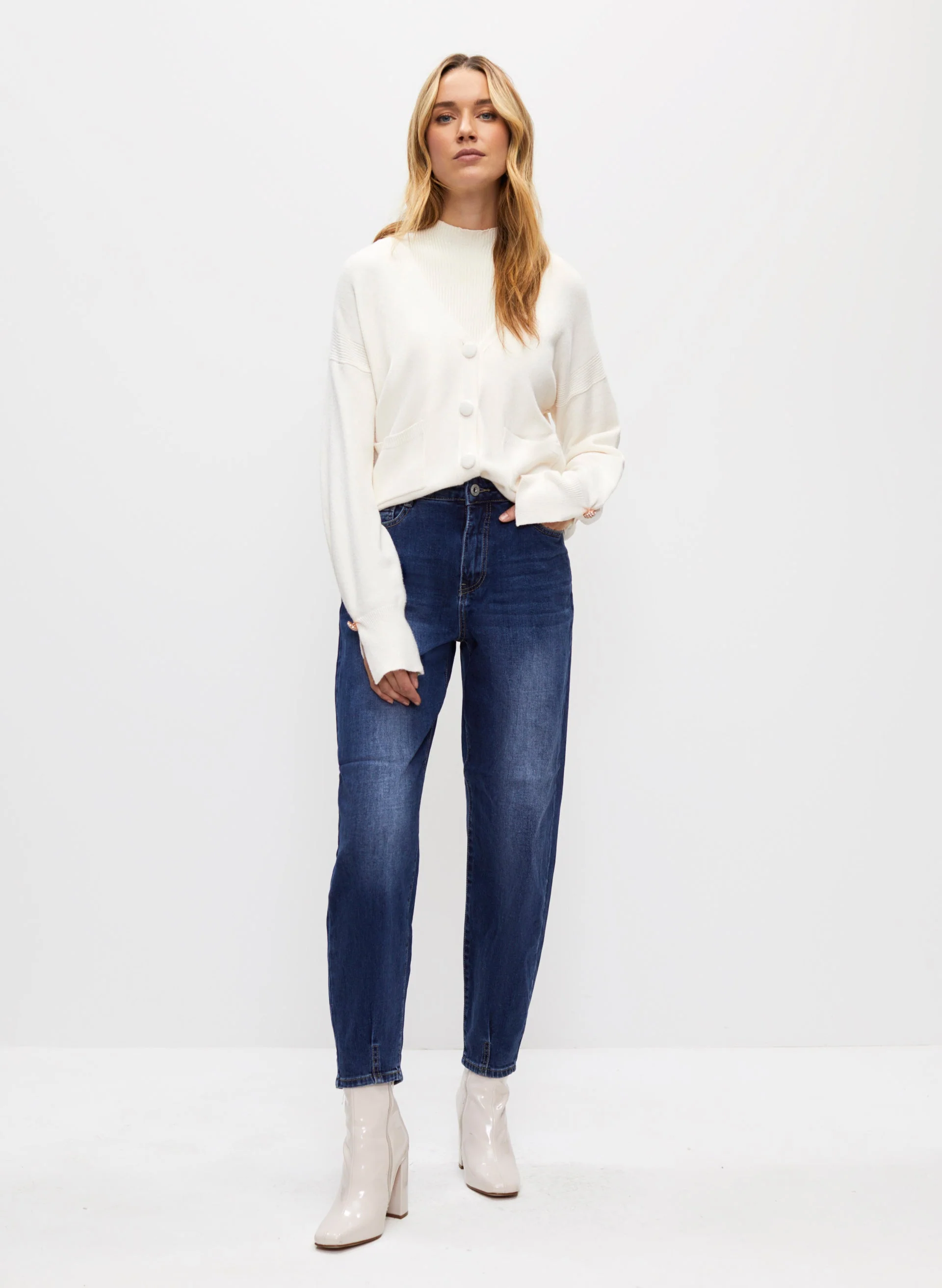 Straight Leg Mom Jeans