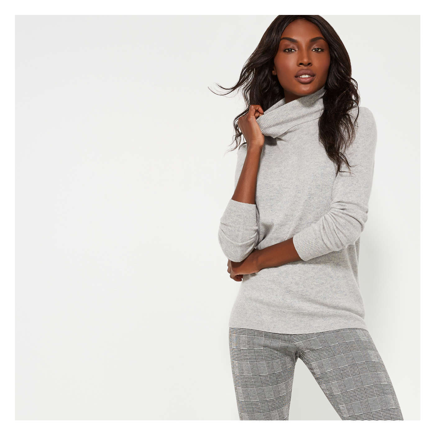 Cashmere Turtleneck