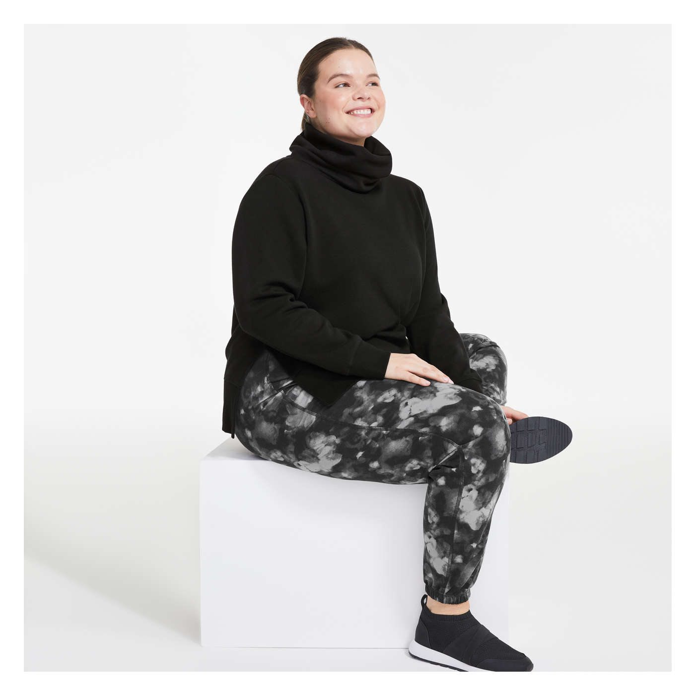 Women+ Fleece Active Pullover